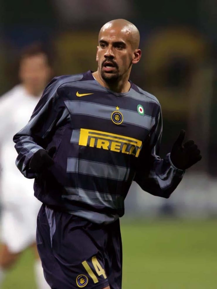 Picture of Juan Sebastian Veron