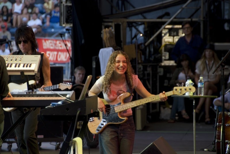 Tal Wilkenfeld Tal Wilkenfeld