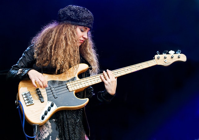 Tal Wilkenfeld image