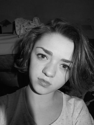 Picture of Maisie Williams