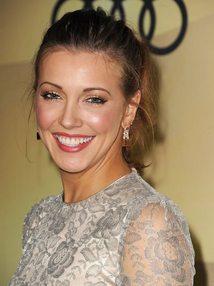 Кэссиди. Katie Cassidy. Кэти Кэссиди фото. Кэти Кэссиди 2021. Кэти Кэссиди стрела.