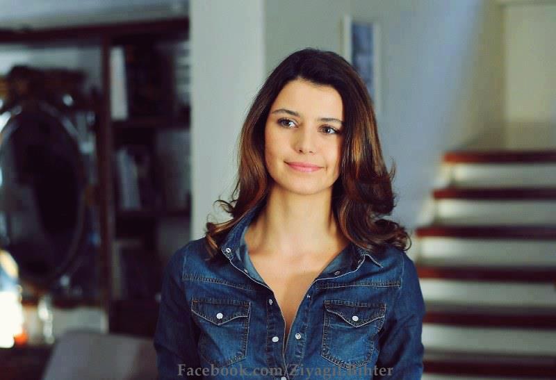 Beren Saat Beren Saat