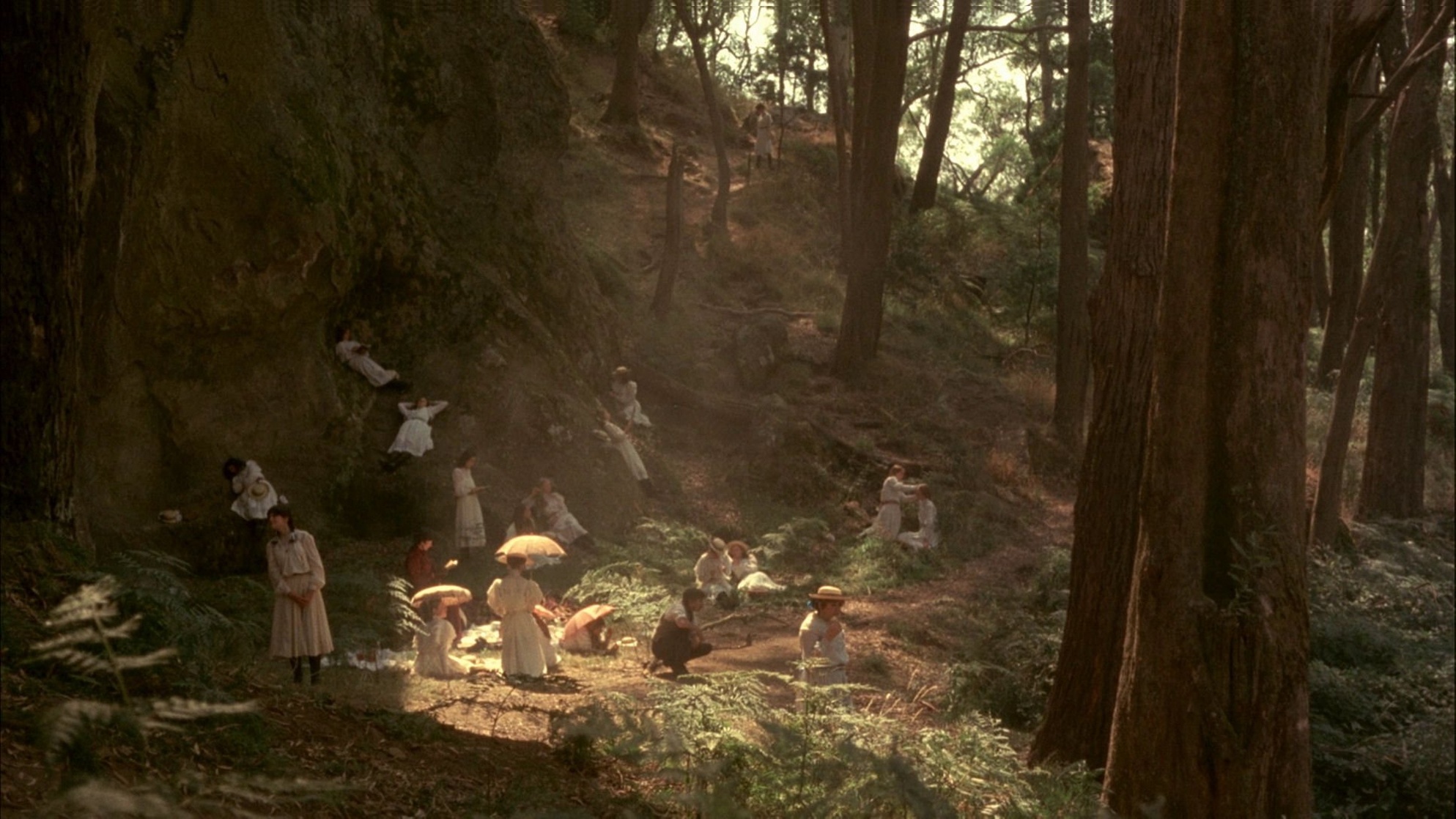 Picnic at Hanging Rock (1975) Picnic at Hanging Rock (1975)