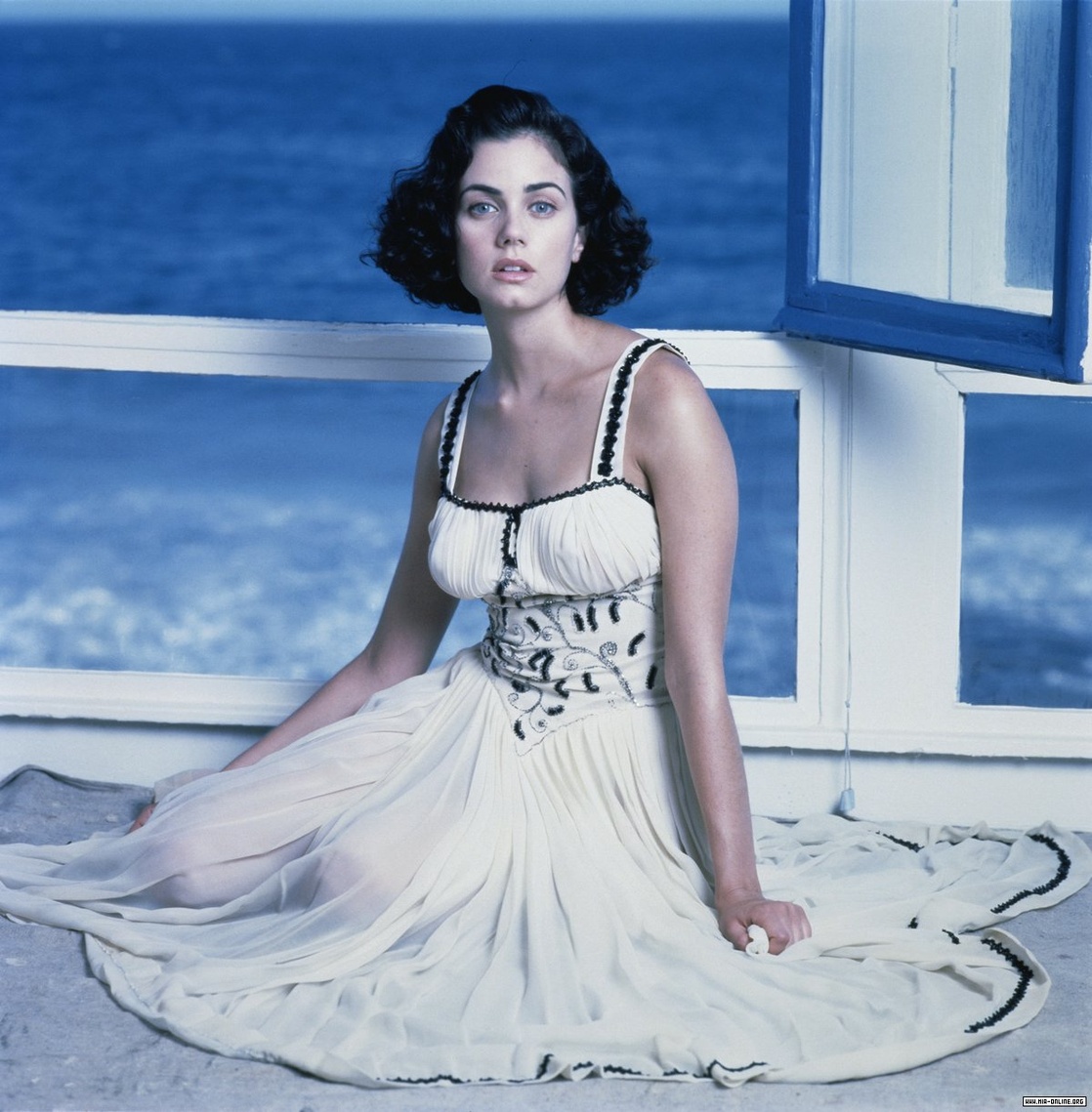 Image Of Mia Kirshner 