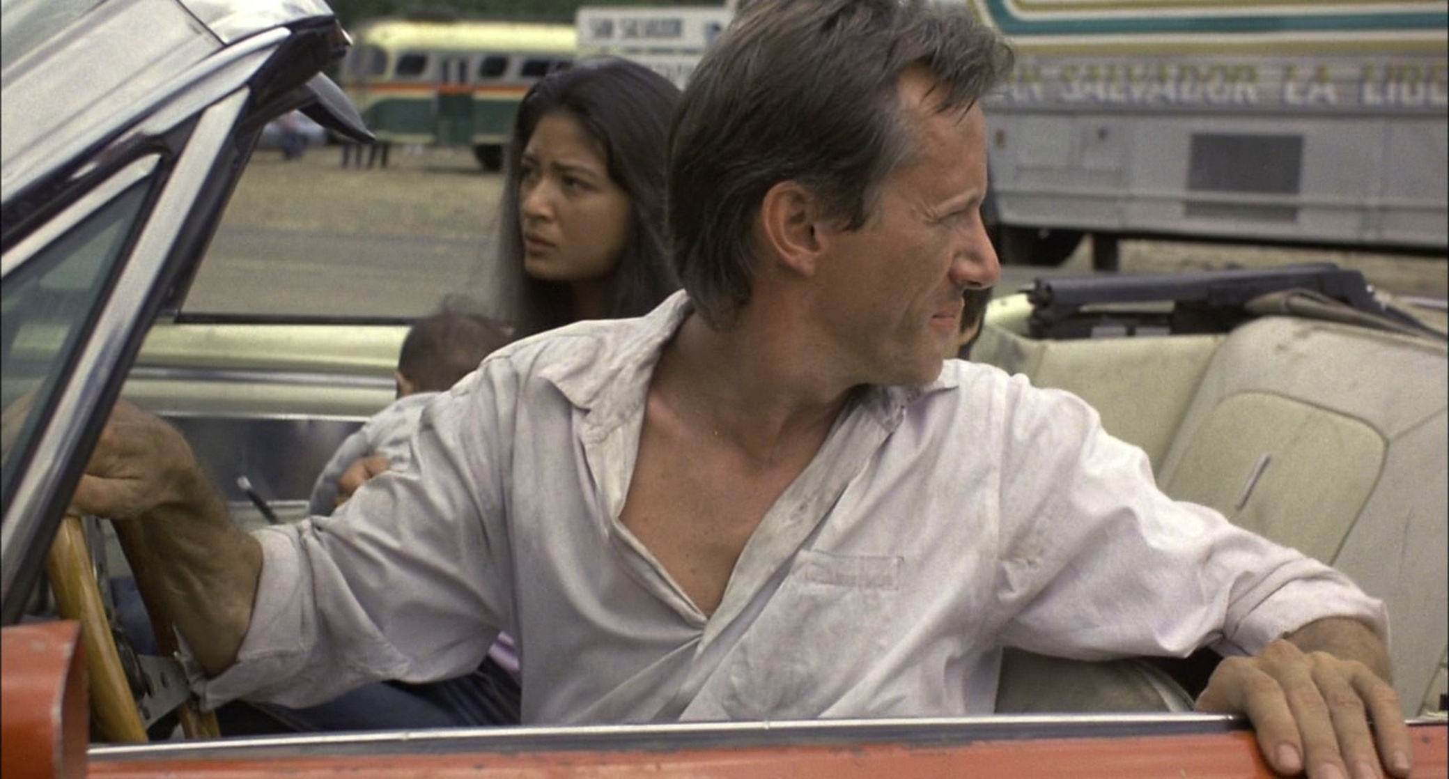 Salvador (1986)