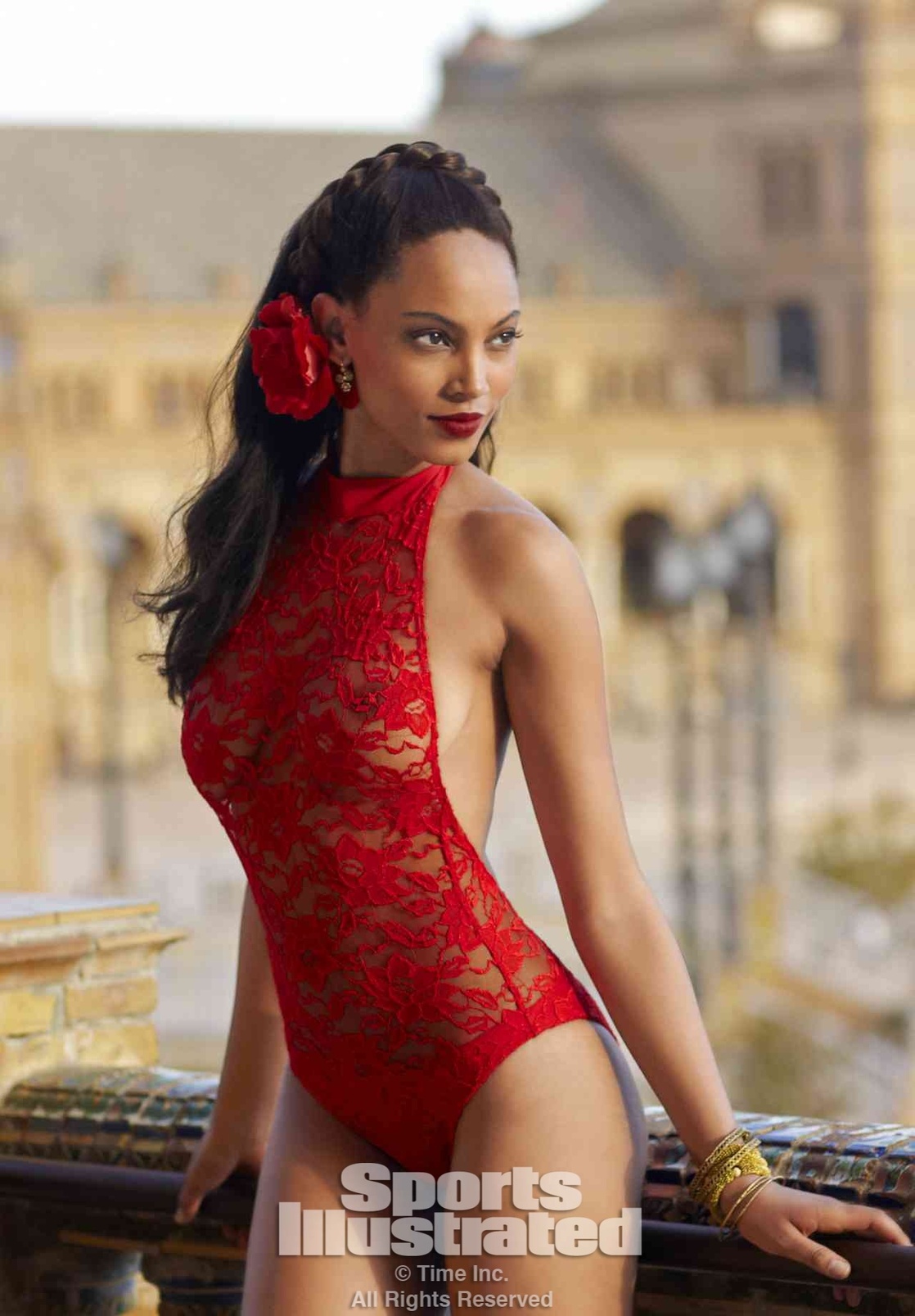 Ariel Meredith.