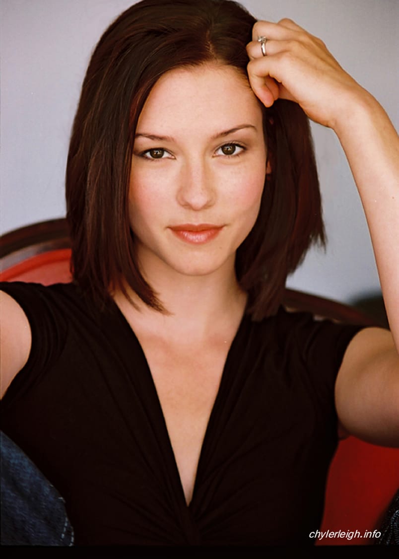 Chyler Leigh age