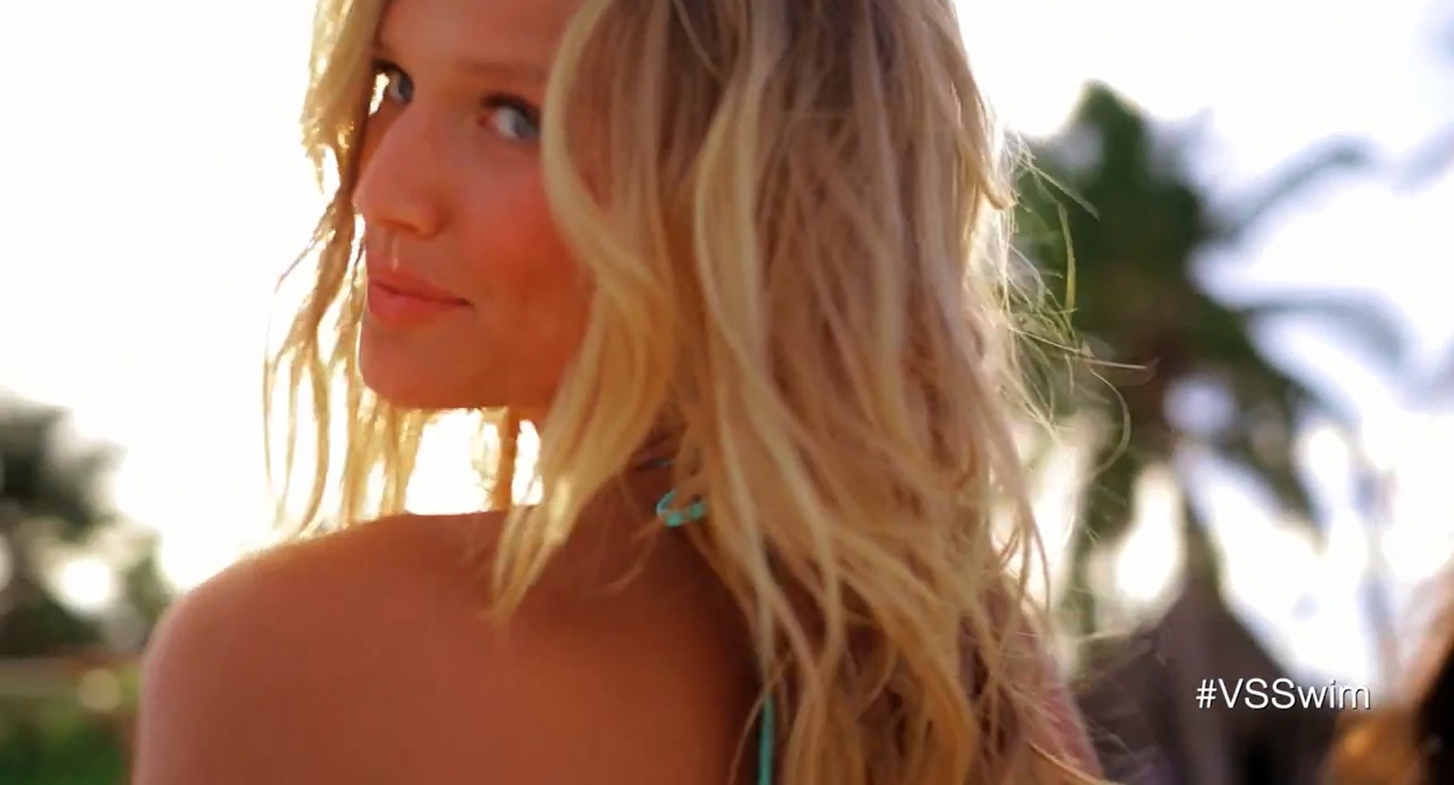 Toni Garrn Toni Garrn