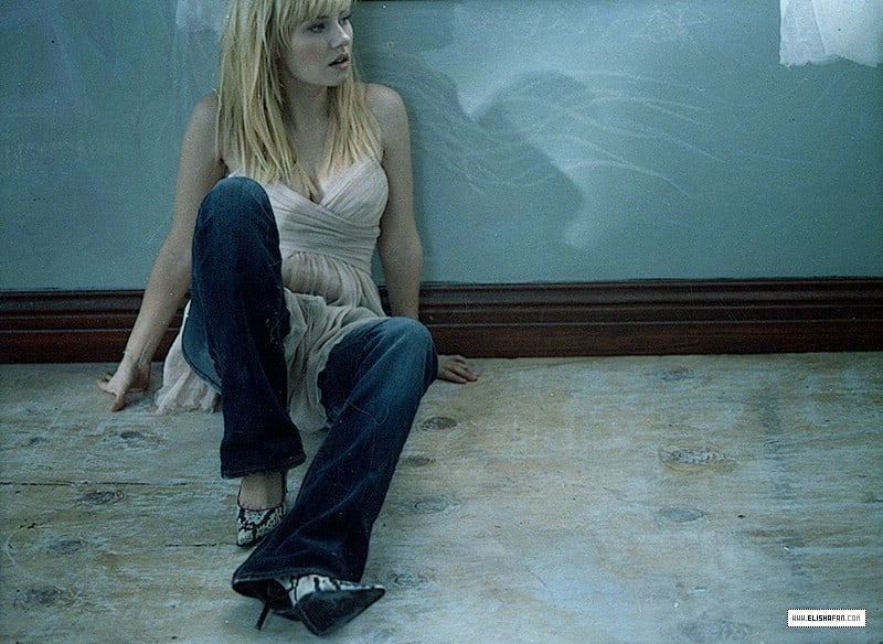 Elisha Cuthbert Elisha Cuthbert