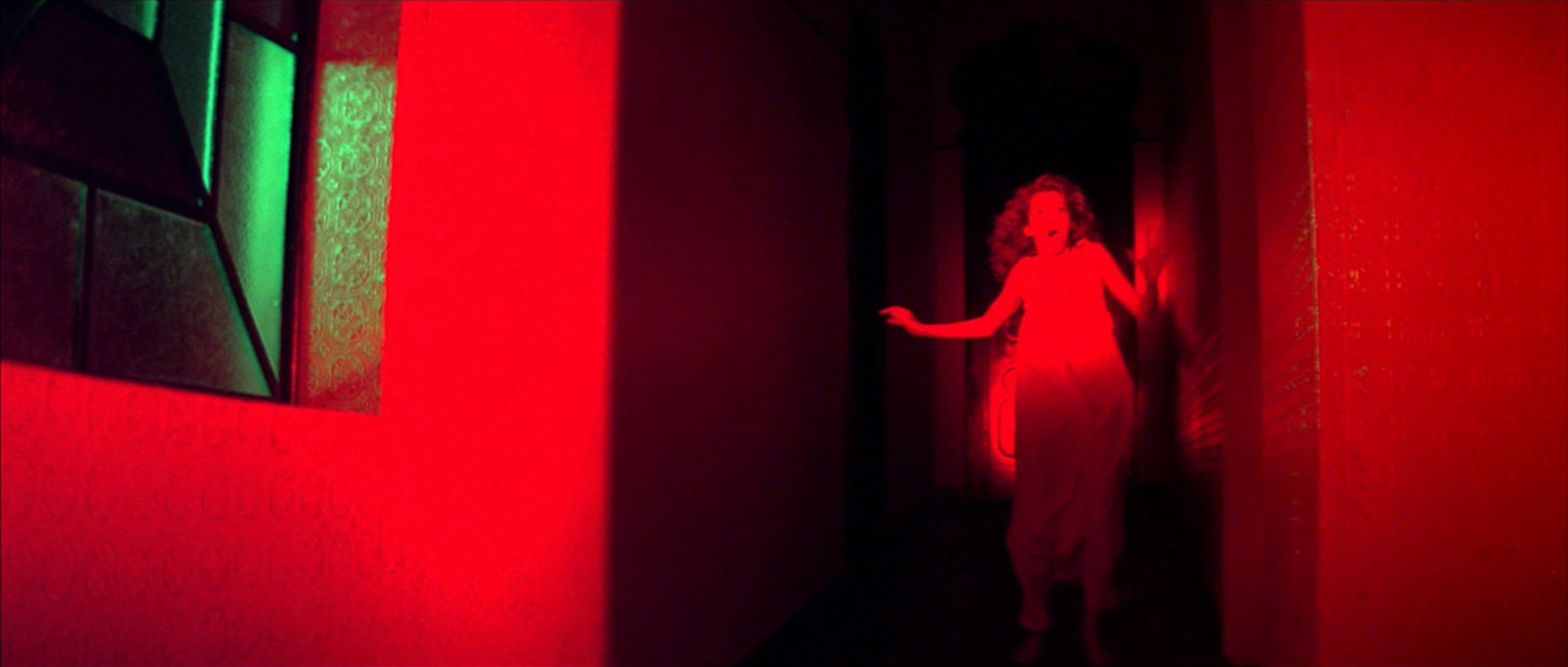 Suspiria (1977)