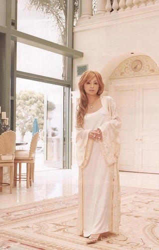 Ayumi Hamasaki image