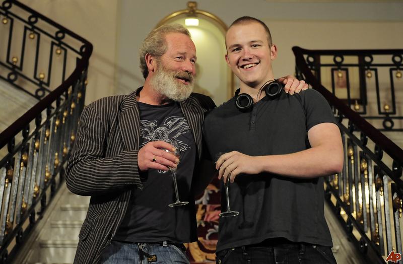 Peter Mullan