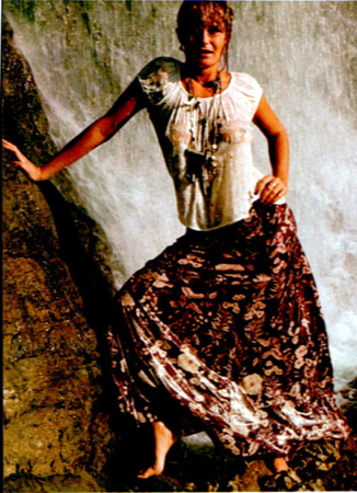 Valerie Perrine picture