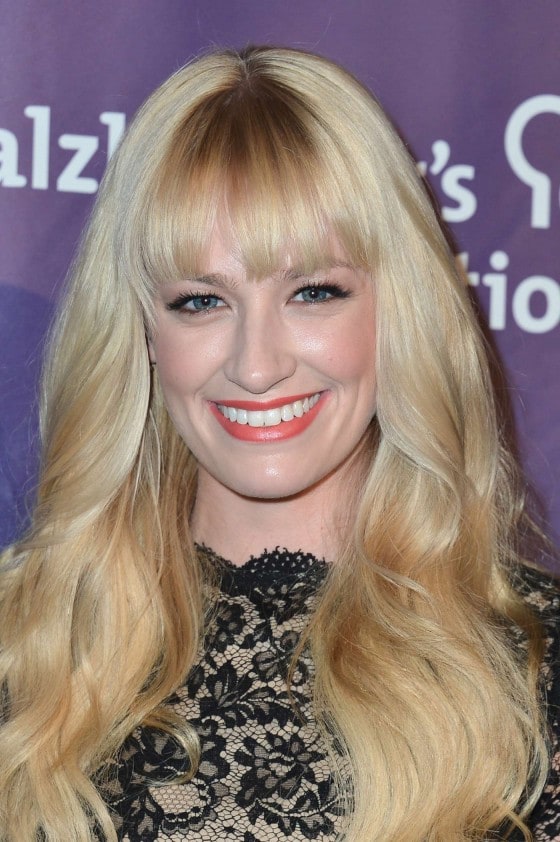 Beth Behrs picture