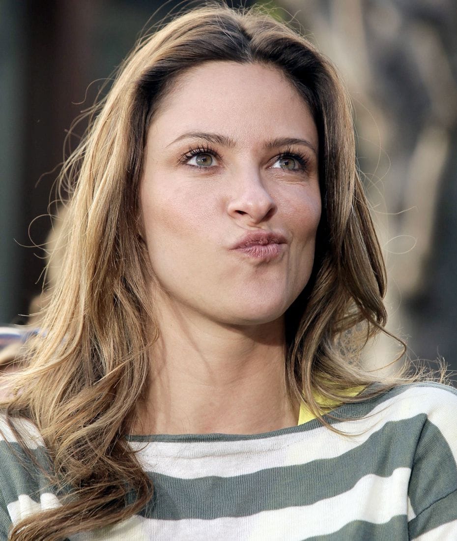 Pictures of jill wagner
