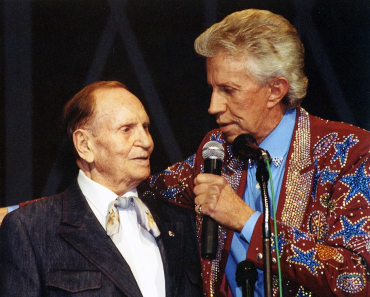 Porter Wagoner image