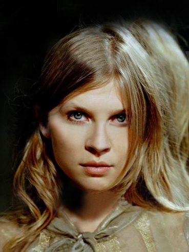 Clémence Poésy picture
