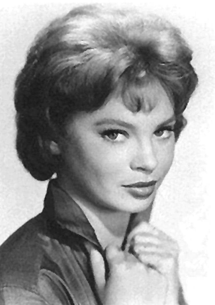 Picture of Juliet Prowse