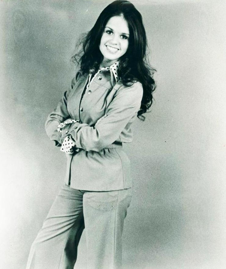 Picture of Marie Osmond.