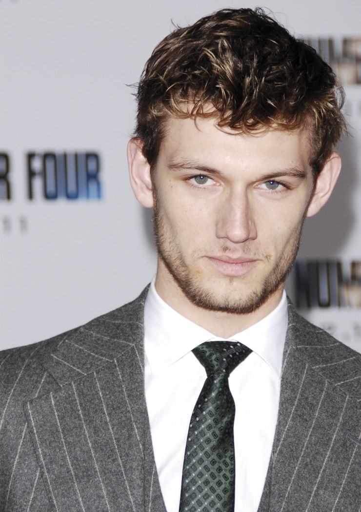 Alex Pettyfer picture