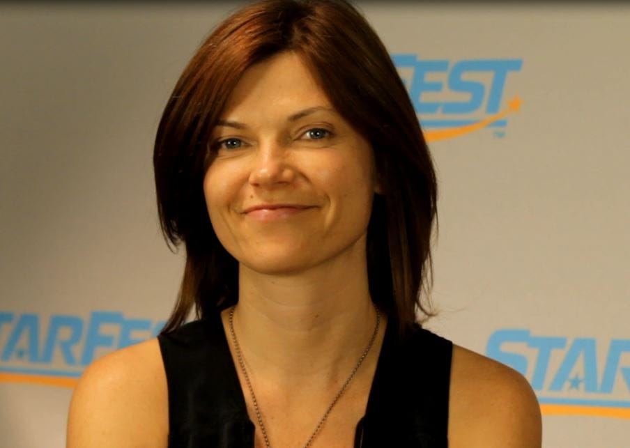 Nicole de Boer