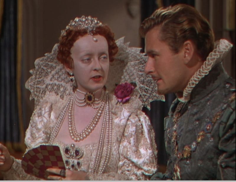 The Private Lives of Elizabeth and Essex (1939)