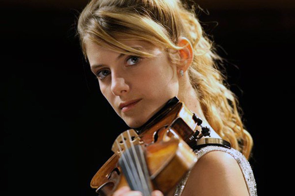 Mélanie Laurent Mélanie Laurent