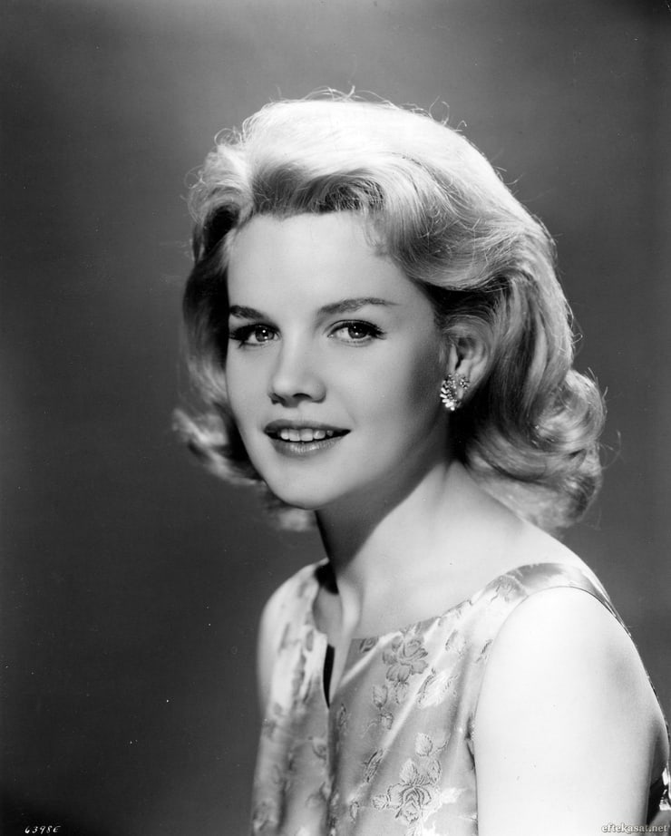 Picture of Carroll Baker