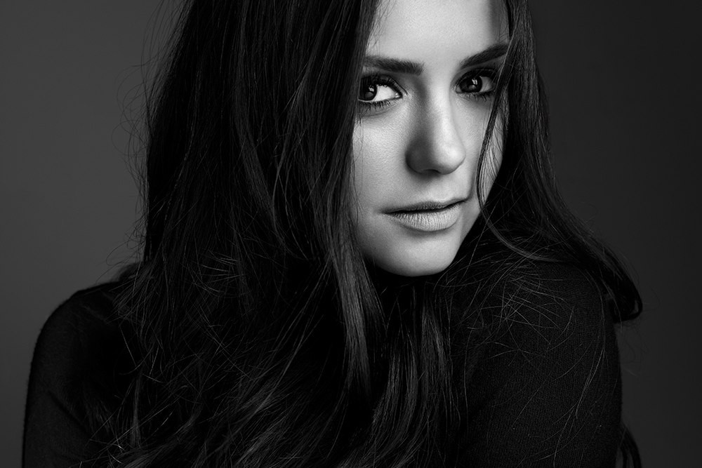 Nina Dobrev