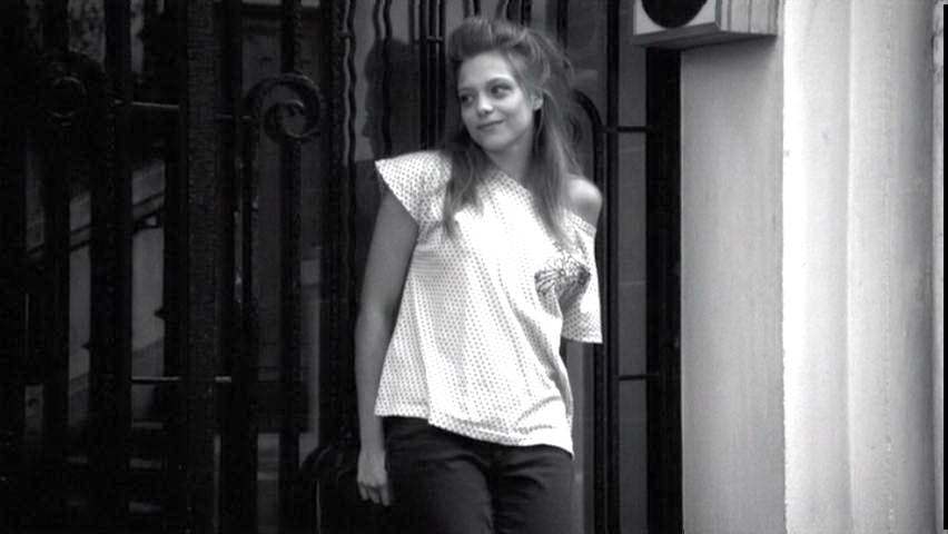 Lizzie Brocheré Lizzie Brocheré