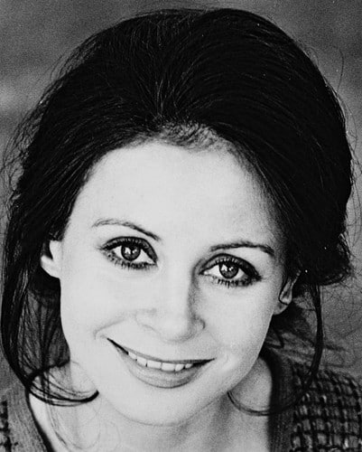 Picture of Sarah Miles