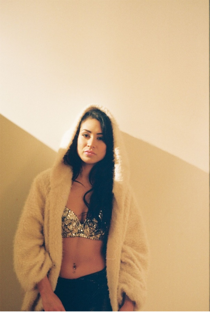 Picture Of Cassie Steele 
