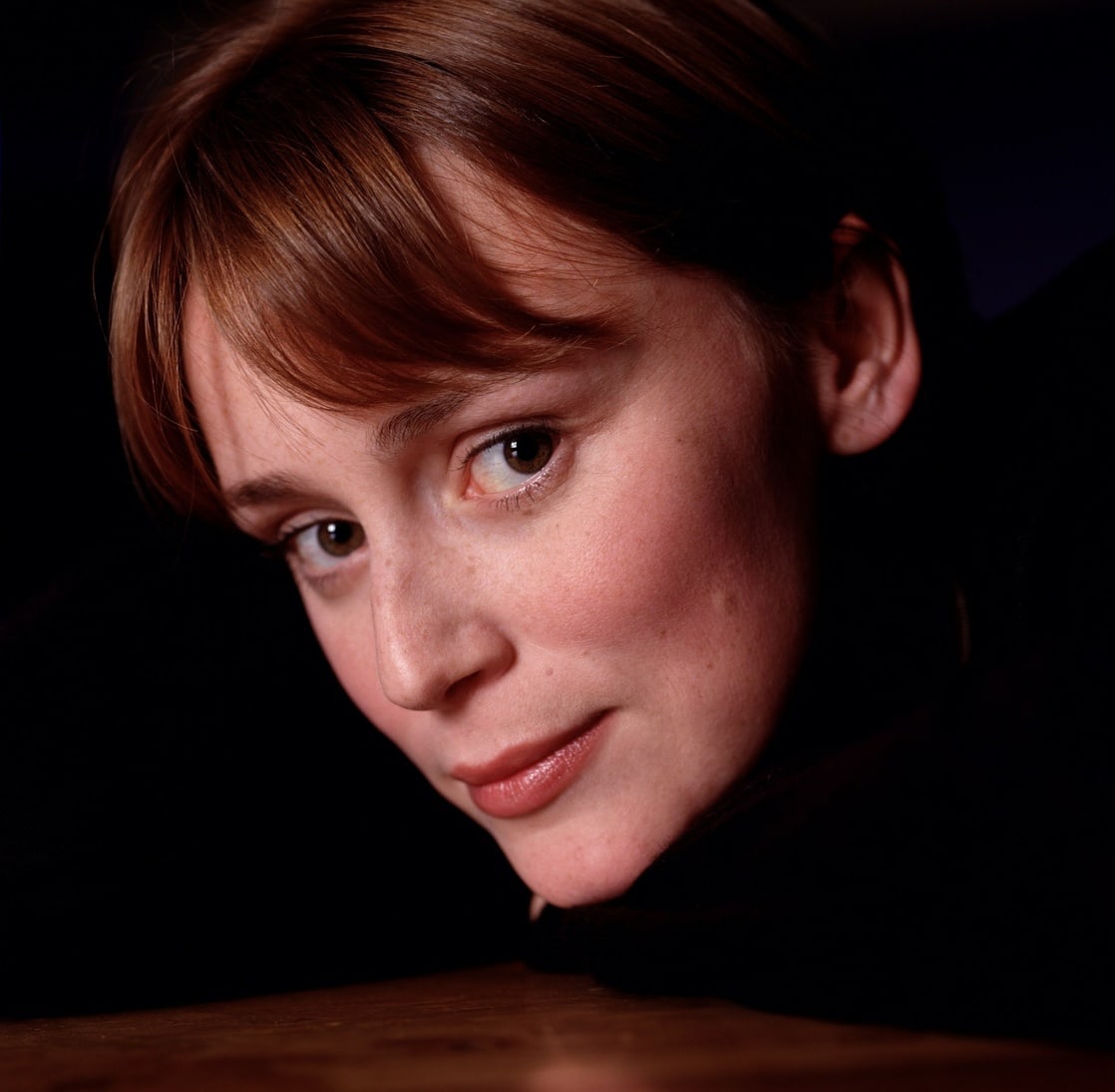 Кили хоуз. Кили Хоуз Keeley Hawes. Кили Хоуз ножки. Кили Хоуз в молодости горячие.