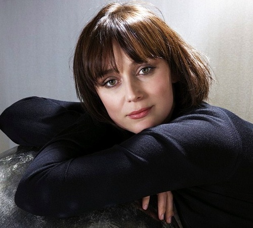 Keeley Hawes Picture