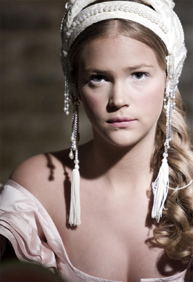 Esti Ginzburg picture