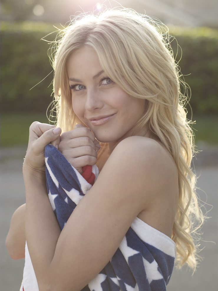 Image of Julianne Hough