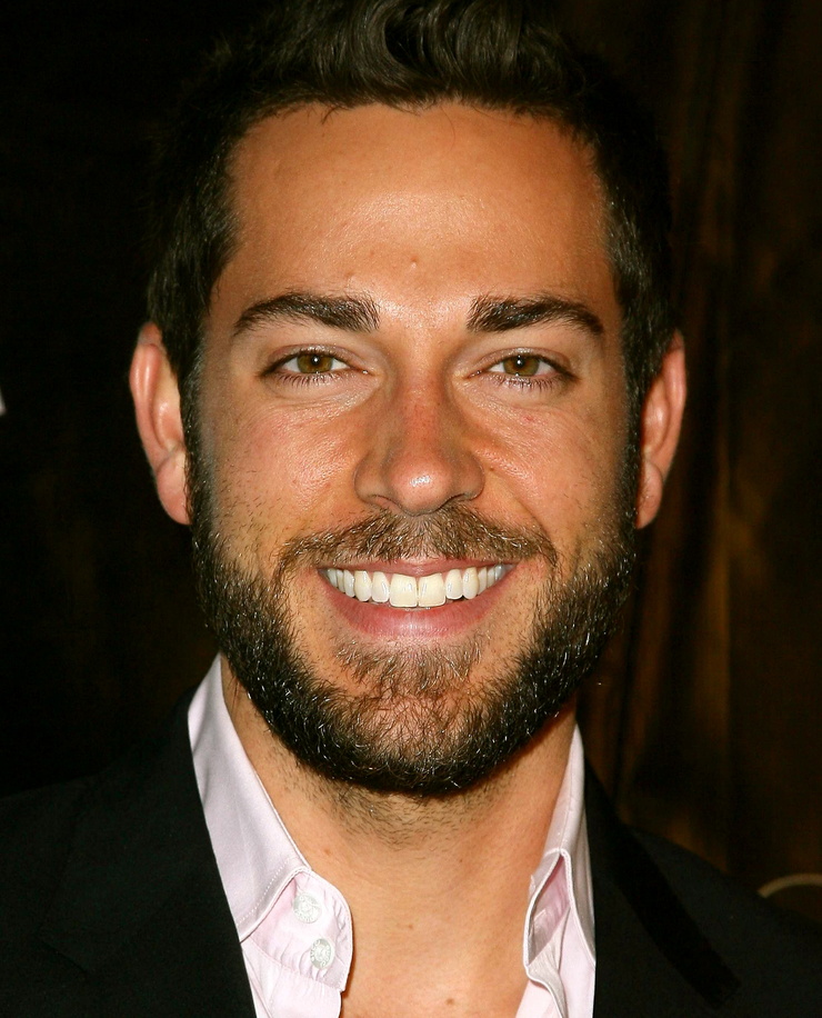 Zachary Levi picture