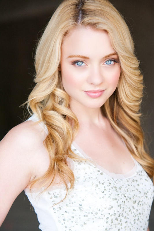 Hannah Kasulka image