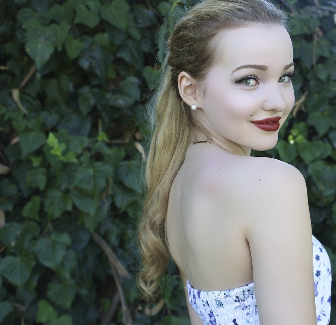 Dove Cameron