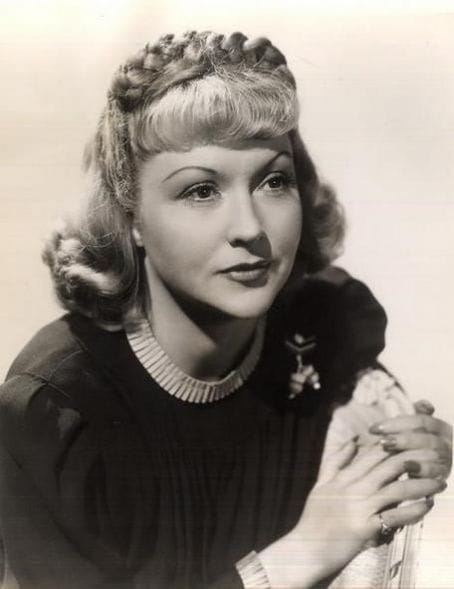 Picture Of Joyce Compton