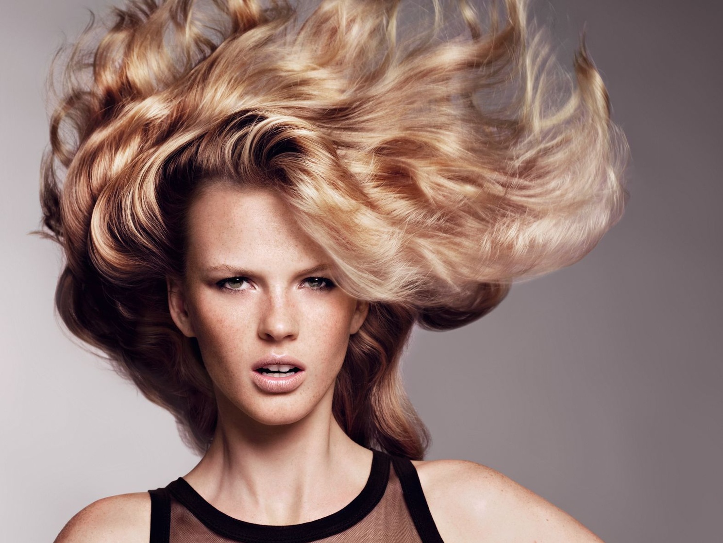 Anne Vyalitsyna Anne Vyalitsyna