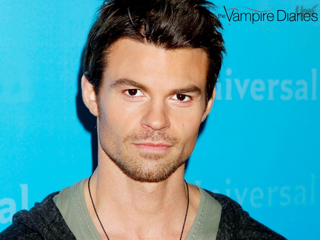 Daniel Gillies