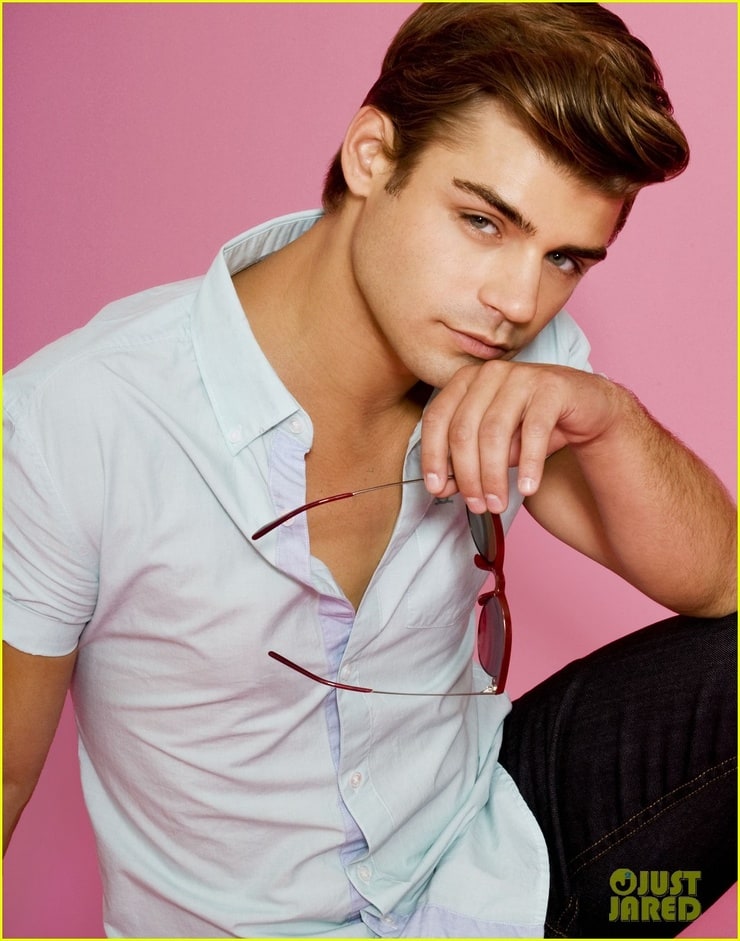 Picture Of Garrett Clayton