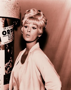 Picture of Grace Lee Whitney