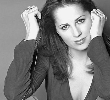 Picture of Paula Marshall
