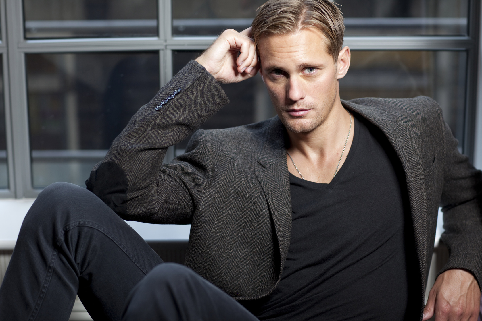 Alexander Skarsgård Alexander Skarsgård