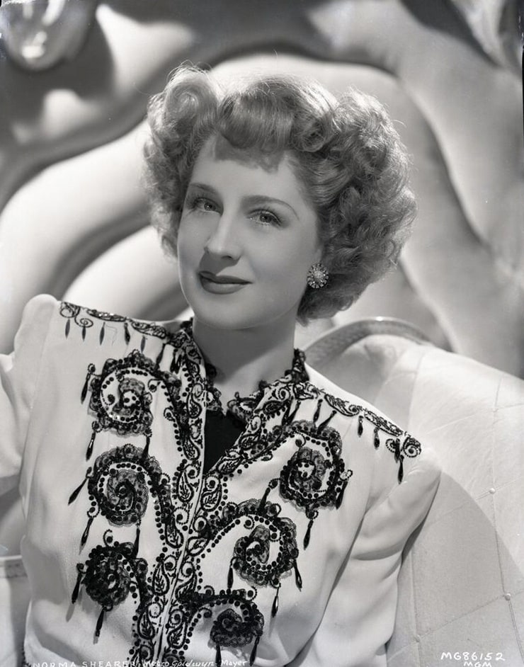 Norma Shearer image