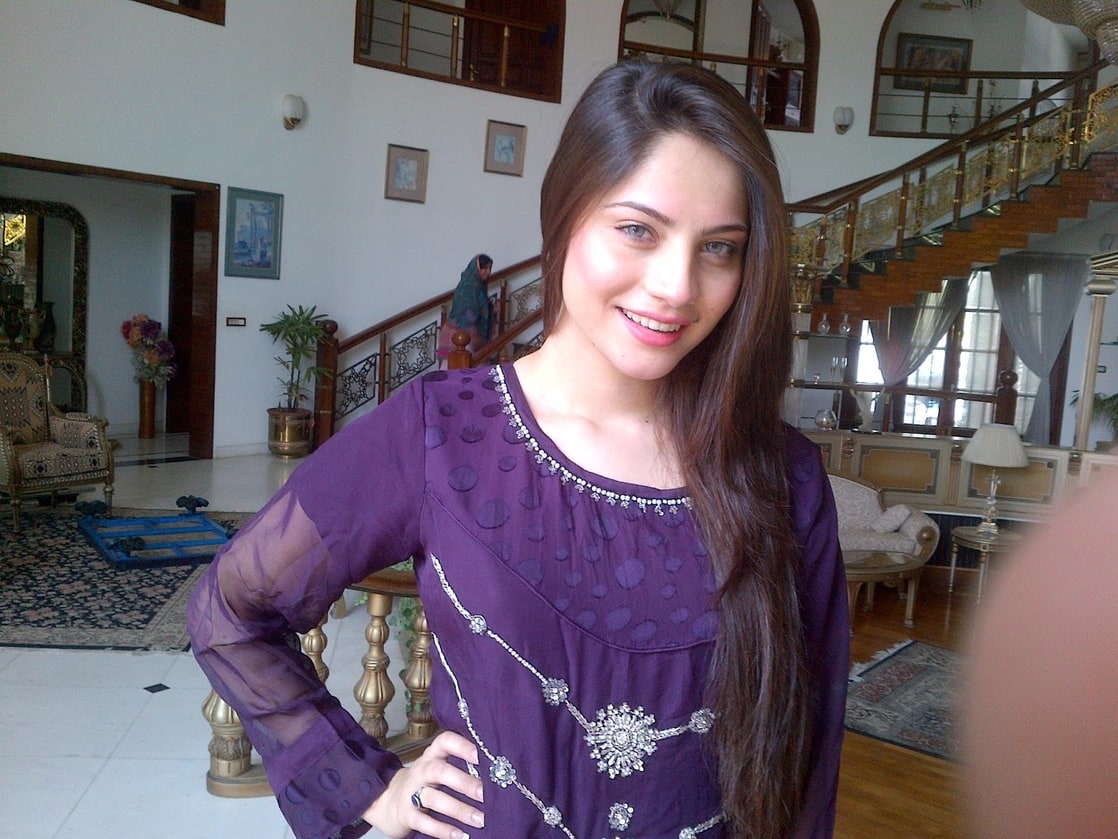 Neelam Muneer