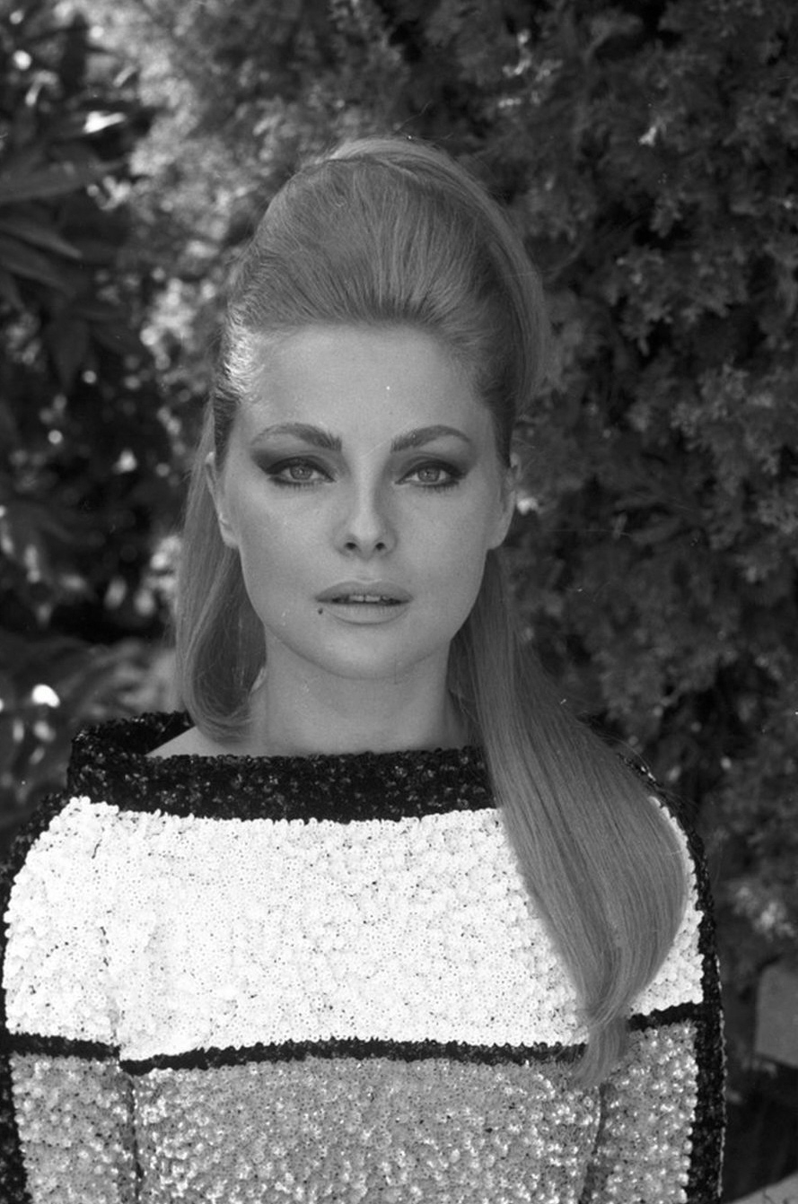 Picture of Virna Lisi