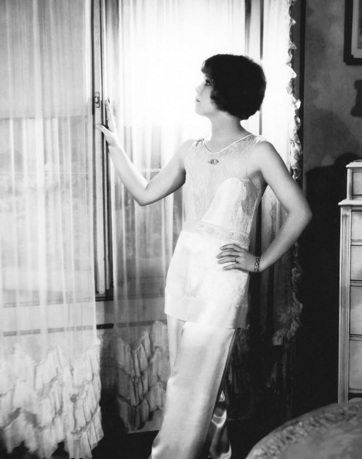 Image of Clara Bow